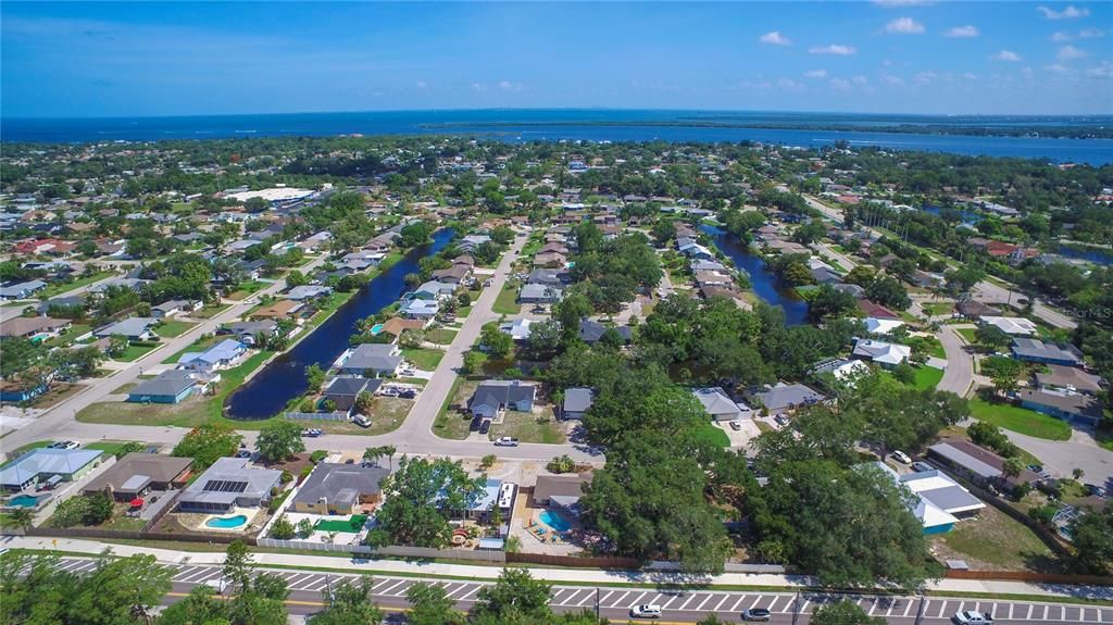 For Sale: $449,900 (3 beds, 2 baths, 1424 Square Feet)