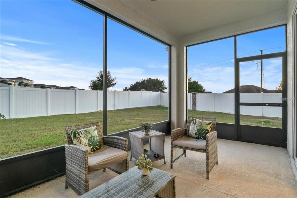 For Rent: $2,250 (4 beds, 3 baths, 2066 Square Feet)