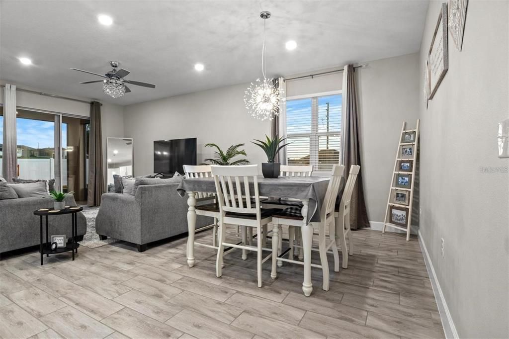 For Rent: $2,250 (4 beds, 3 baths, 2066 Square Feet)