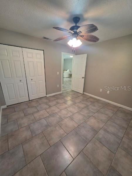 For Sale: $155,000 (2 beds, 2 baths, 966 Square Feet)