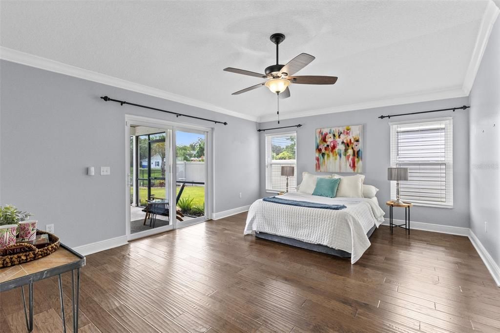 For Sale: $660,000 (4 beds, 2 baths, 2364 Square Feet)