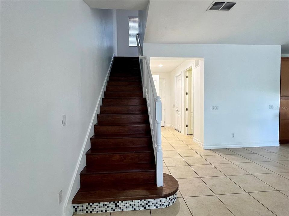 For Rent: $3,000 (4 beds, 3 baths, 2040 Square Feet)