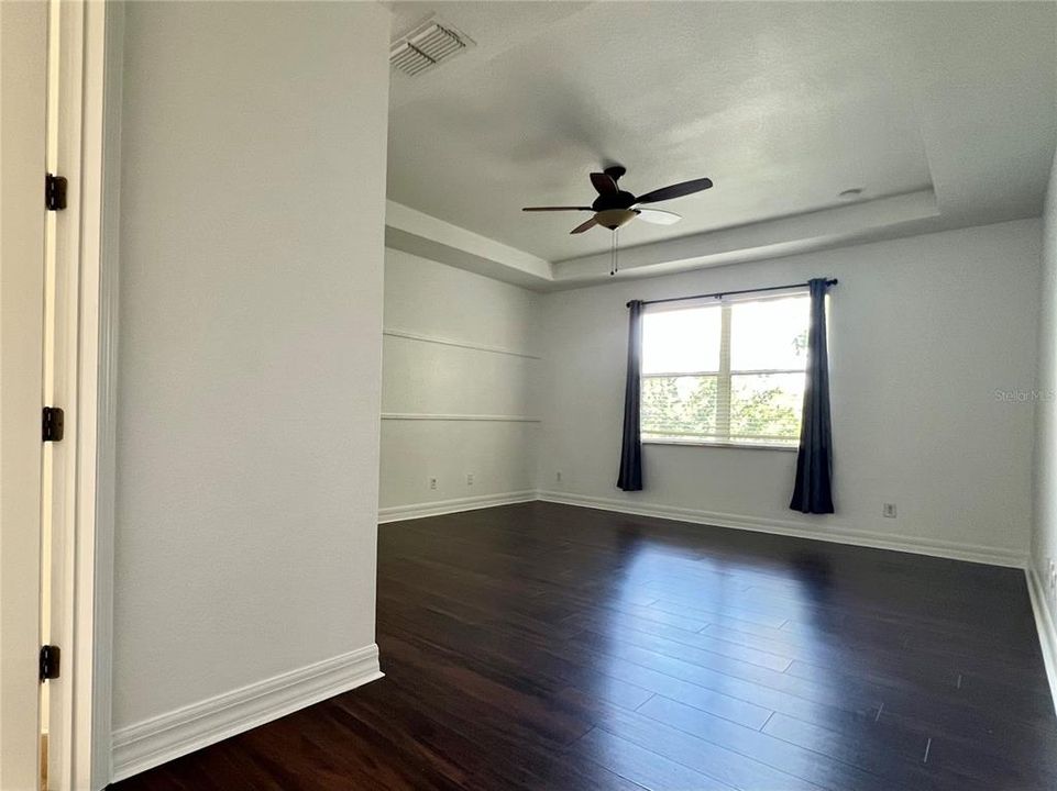For Rent: $3,000 (4 beds, 3 baths, 2040 Square Feet)