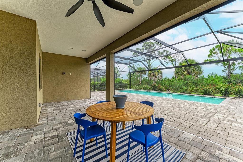 For Sale: $845,000 (3 beds, 2 baths, 2289 Square Feet)