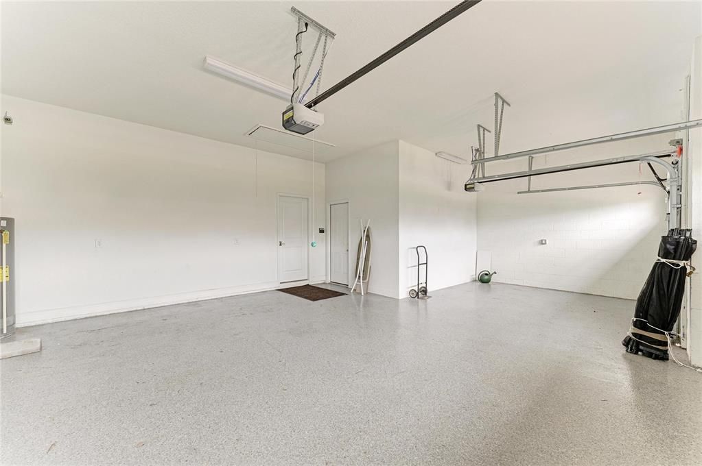 For Sale: $845,000 (3 beds, 2 baths, 2289 Square Feet)