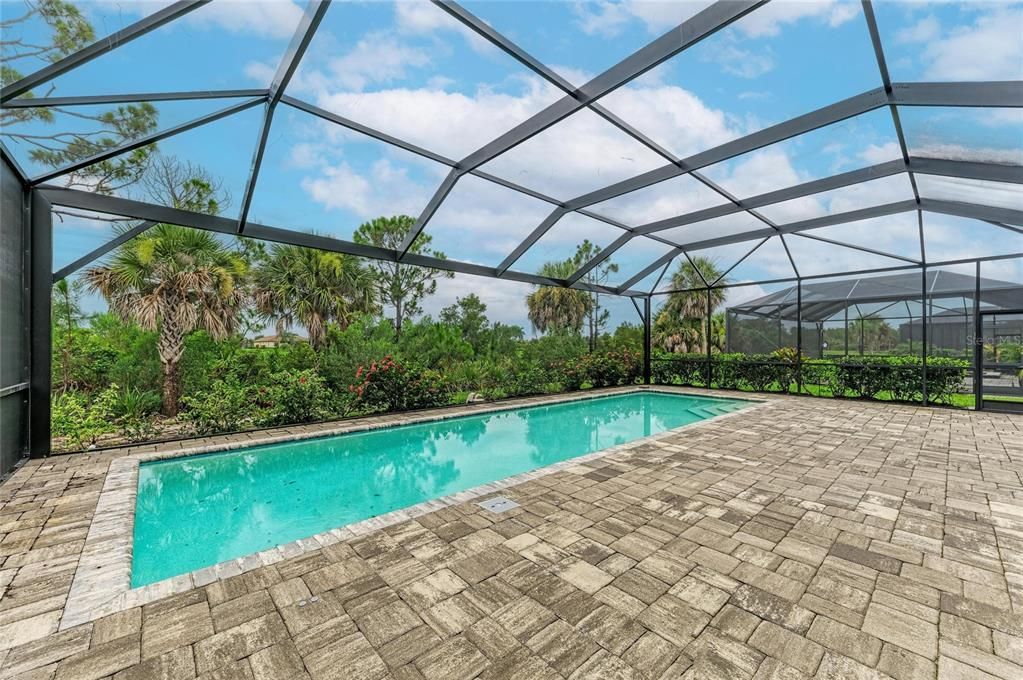 For Sale: $845,000 (3 beds, 2 baths, 2289 Square Feet)