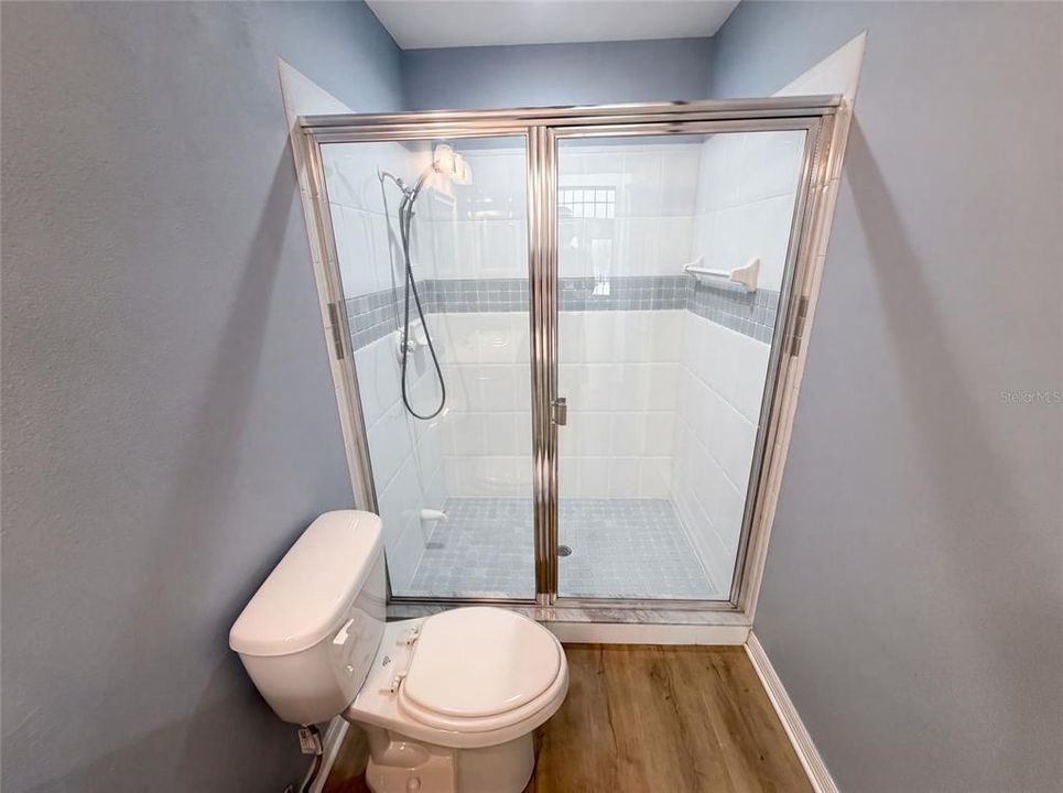 На продажу: $270,000 (2 спален, 2 ванн, 1520 Квадратных фут)