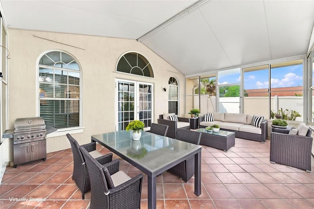 En Venta: $375,000 (4 camas, 3 baños, 1678 Pies cuadrados)