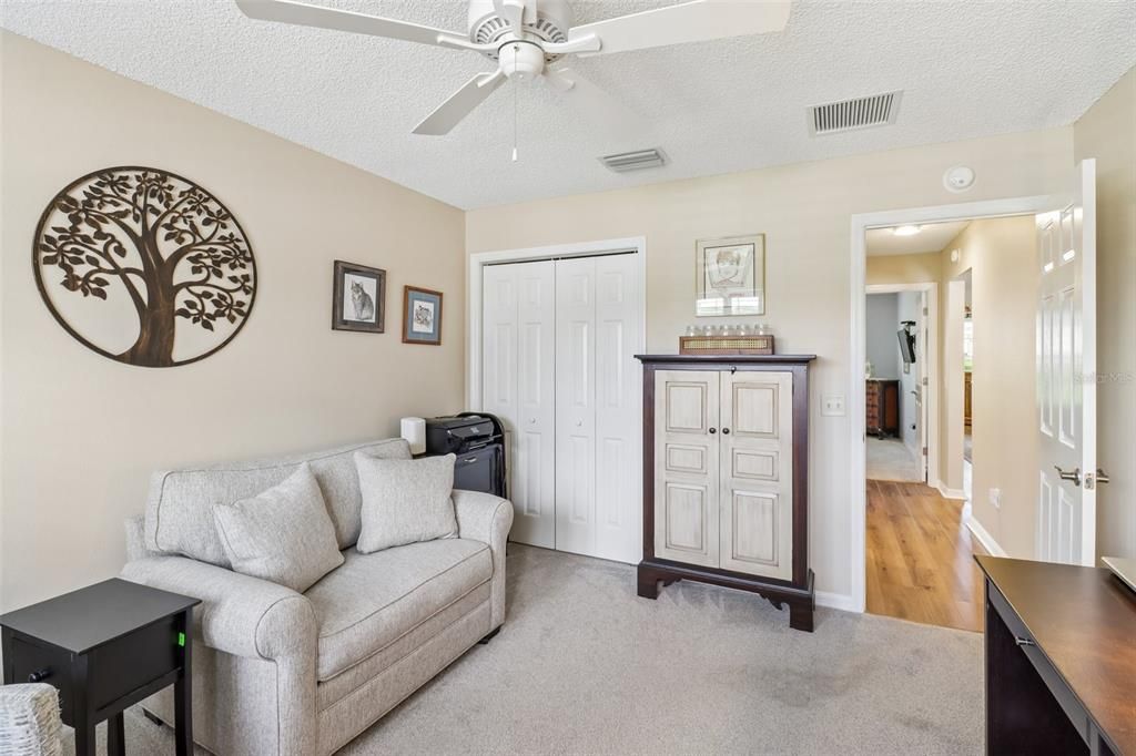 For Sale: $379,000 (3 beds, 2 baths, 1527 Square Feet)