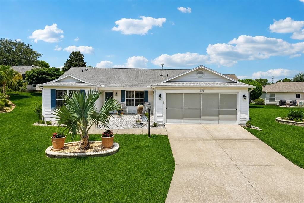 For Sale: $379,000 (3 beds, 2 baths, 1527 Square Feet)