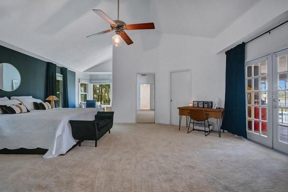 En Renta: $5,250 (5 camas, 3 baños, 3194 Pies cuadrados)