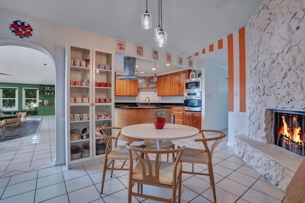 En Renta: $5,250 (5 camas, 3 baños, 3194 Pies cuadrados)