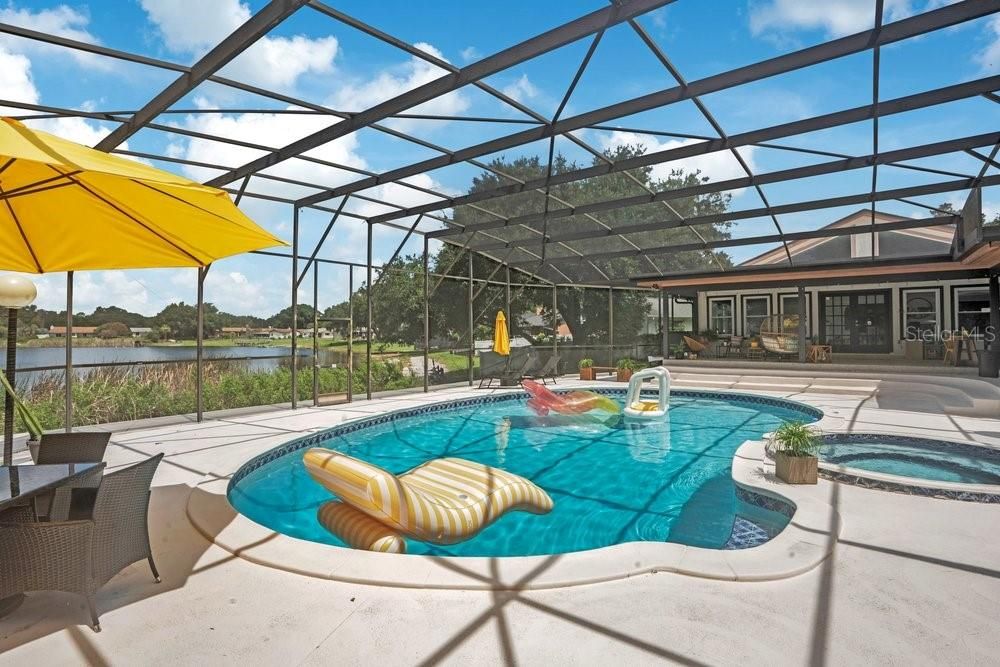 En Renta: $5,250 (5 camas, 3 baños, 3194 Pies cuadrados)