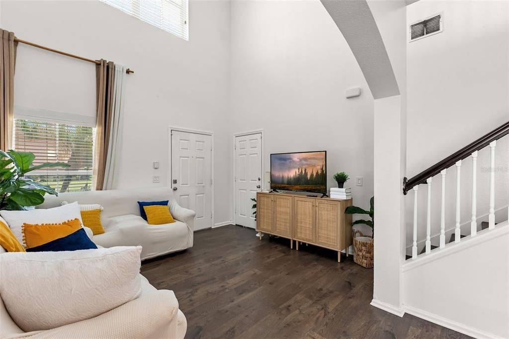 For Sale: $374,999 (4 beds, 2 baths, 1730 Square Feet)