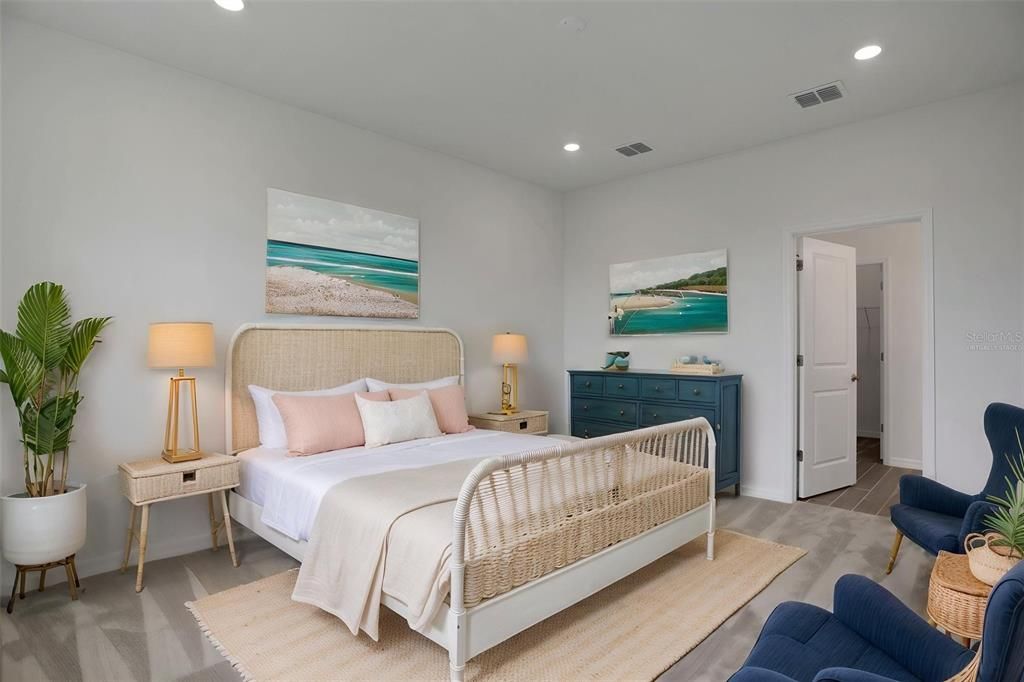 Active With Contract: $390,000 (4 beds, 2 baths, 2002 Square Feet)