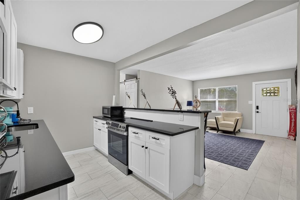 For Sale: $399,999 (3 beds, 2 baths, 1610 Square Feet)
