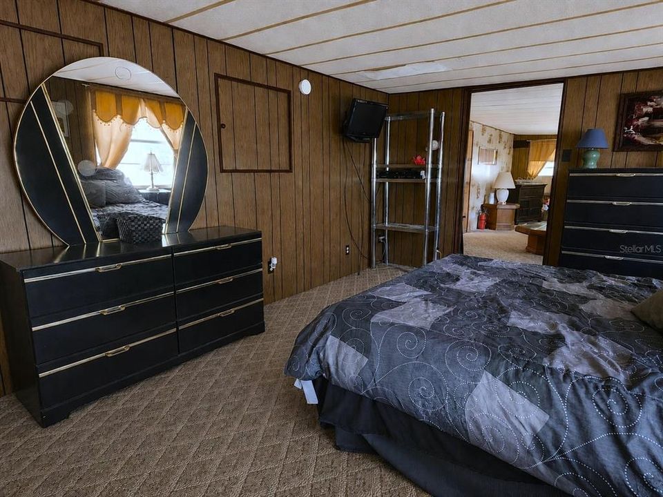 На продажу: $120,000 (2 спален, 2 ванн, 1104 Квадратных фут)