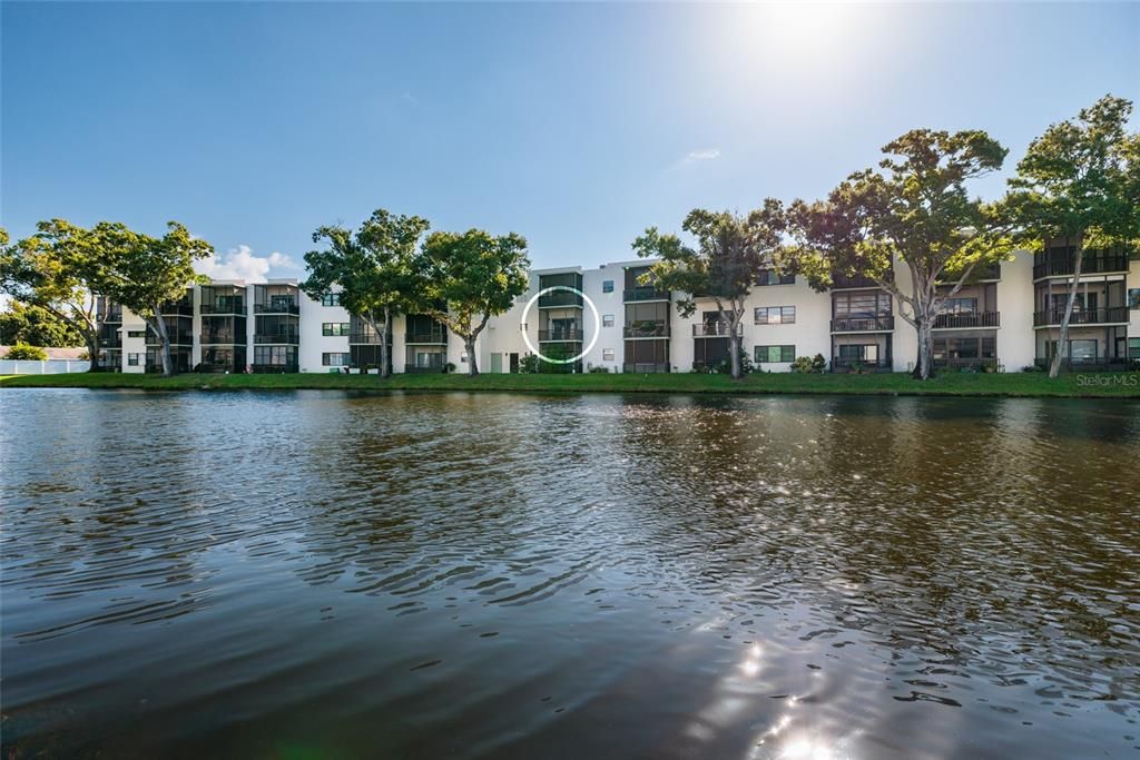 For Sale: $89,900 (1 beds, 1 baths, 840 Square Feet)