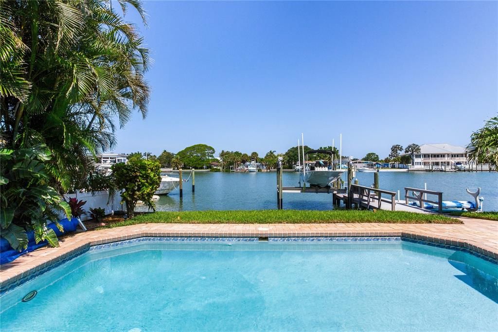 En Venta: $1,495,000 (3 camas, 2 baños, 1680 Pies cuadrados)