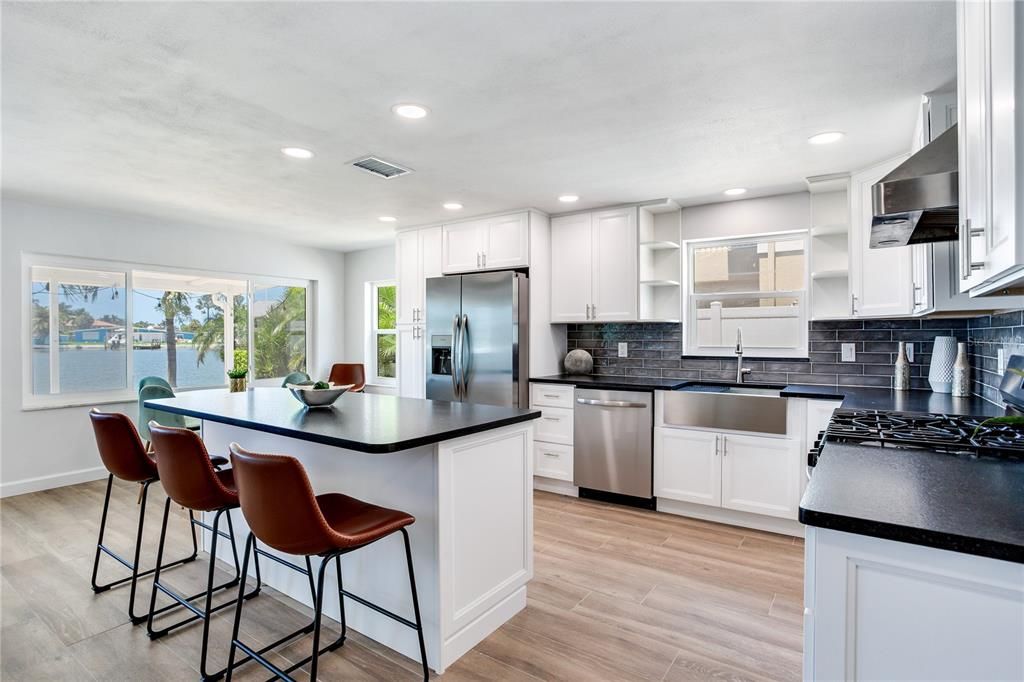 En Venta: $1,495,000 (3 camas, 2 baños, 1680 Pies cuadrados)