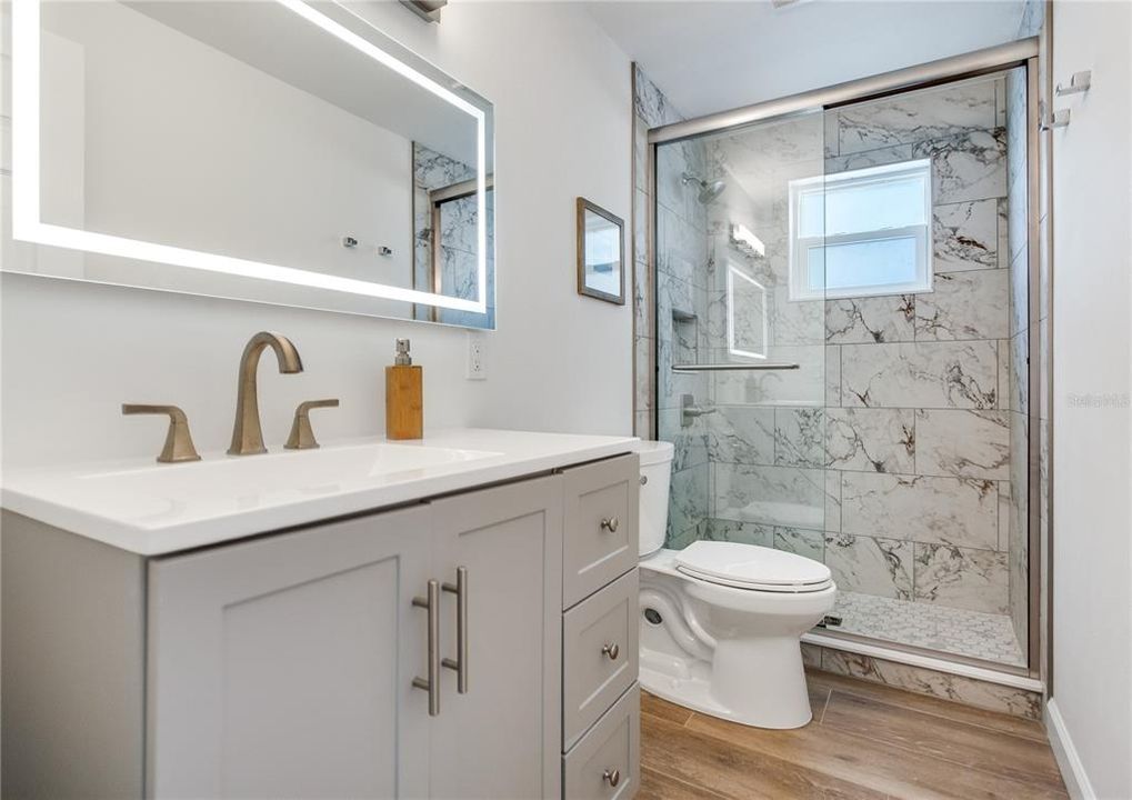 En Venta: $1,495,000 (3 camas, 2 baños, 1680 Pies cuadrados)