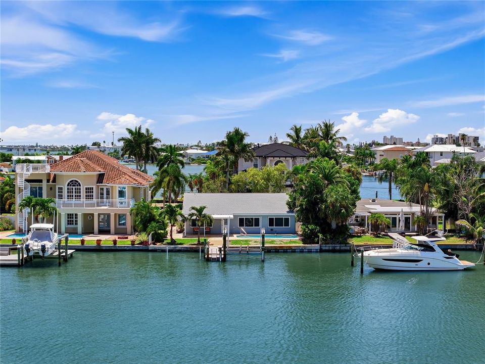 En Venta: $1,495,000 (3 camas, 2 baños, 1680 Pies cuadrados)