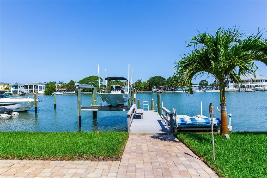 En Venta: $1,495,000 (3 camas, 2 baños, 1680 Pies cuadrados)