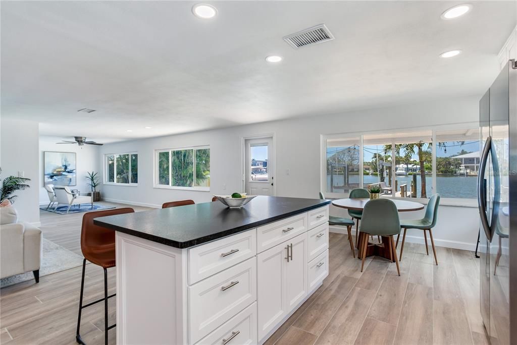 En Venta: $1,495,000 (3 camas, 2 baños, 1680 Pies cuadrados)