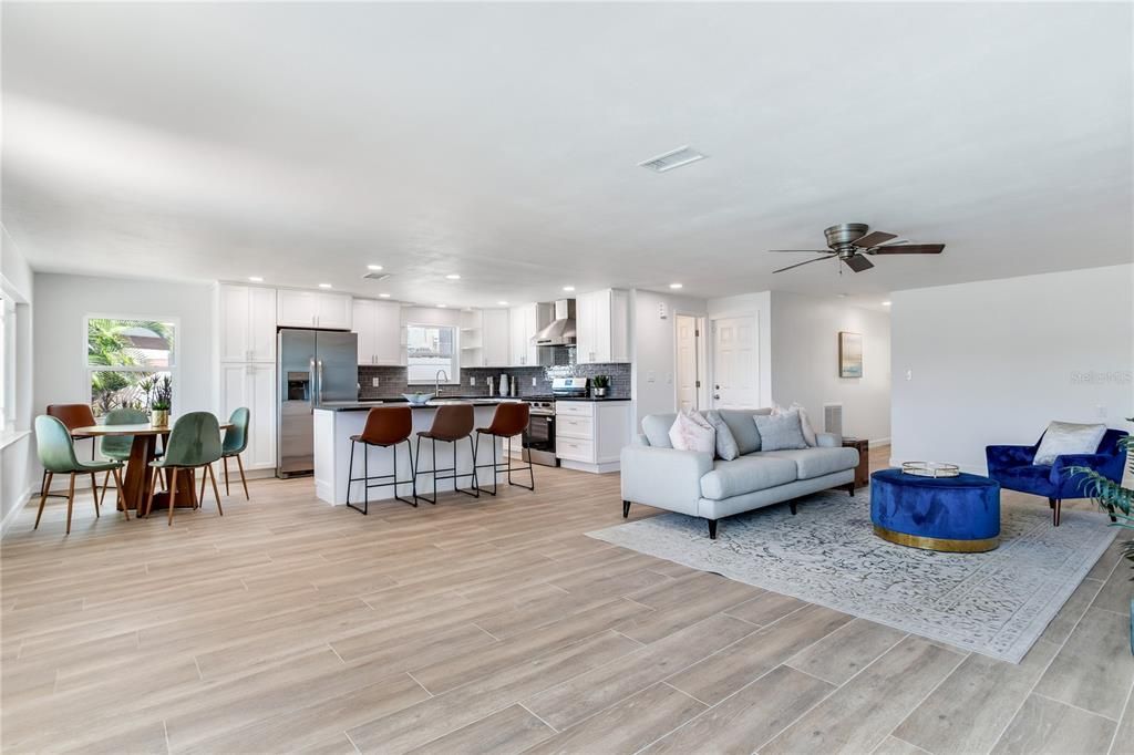 En Venta: $1,495,000 (3 camas, 2 baños, 1680 Pies cuadrados)