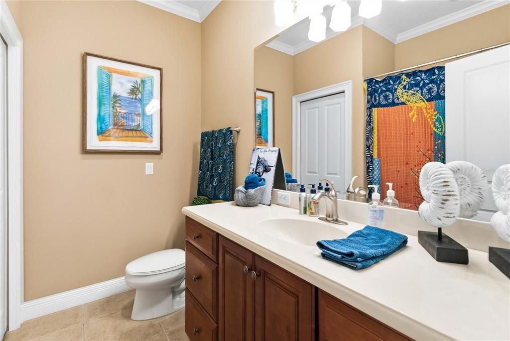 For Sale: $869,900 (4 beds, 3 baths, 2569 Square Feet)