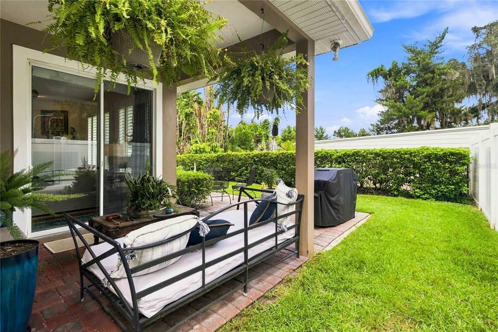 For Sale: $869,900 (4 beds, 3 baths, 2569 Square Feet)