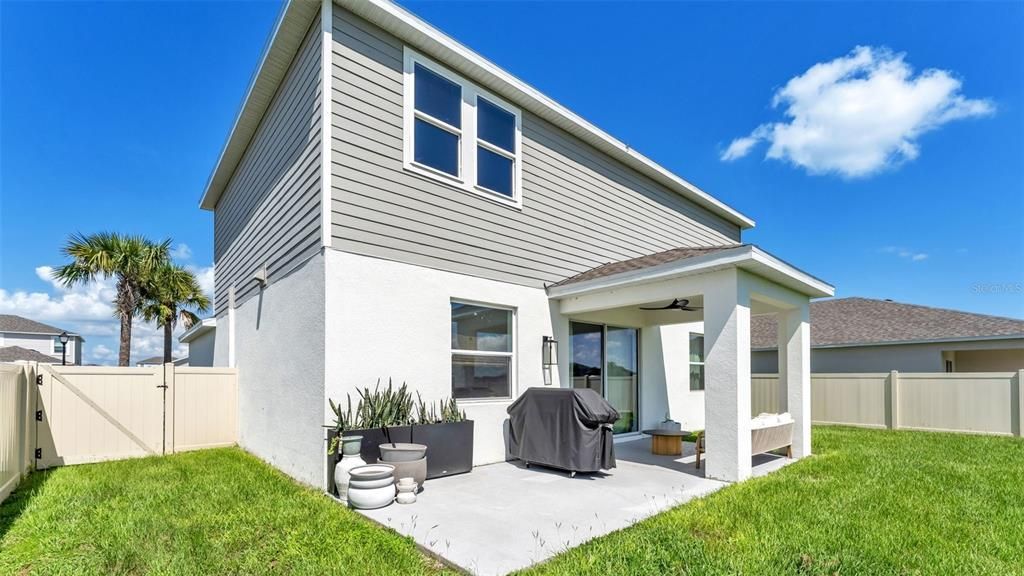 En Venta: $425,000 (4 camas, 3 baños, 2396 Pies cuadrados)
