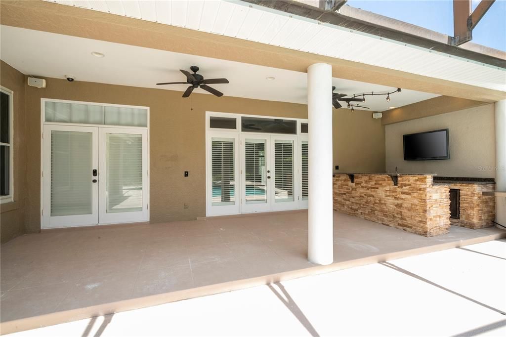 For Sale: $1,220,000 (5 beds, 4 baths, 3603 Square Feet)