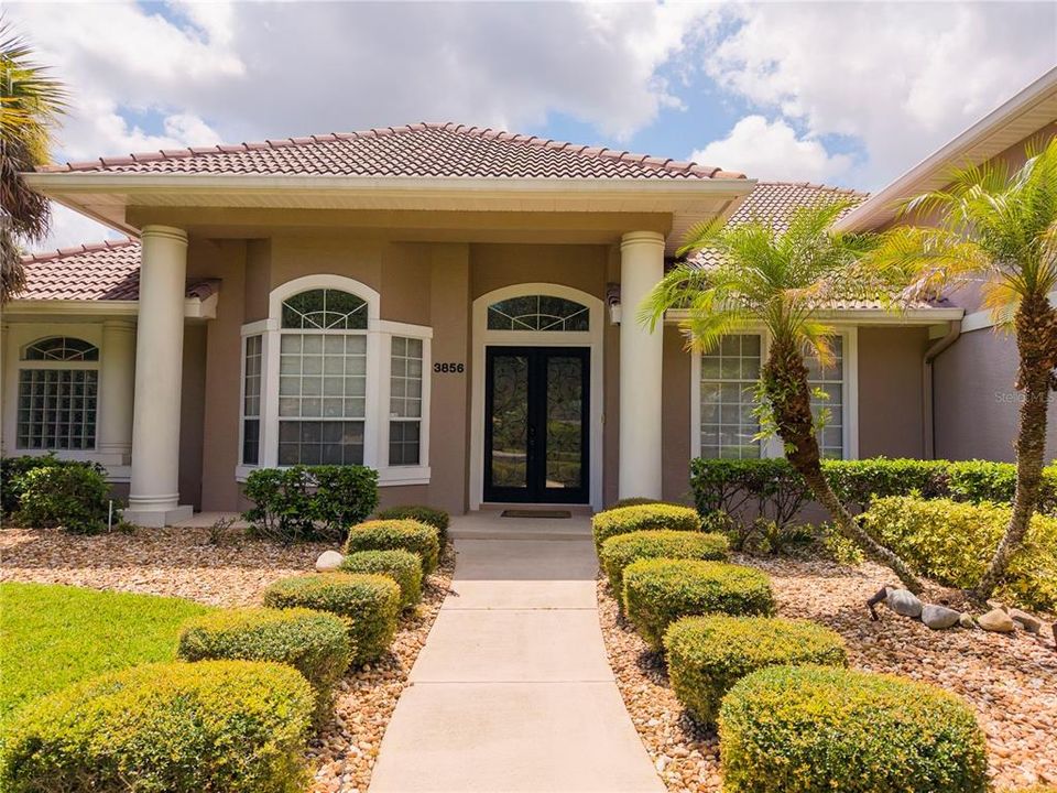 For Sale: $1,220,000 (5 beds, 4 baths, 3603 Square Feet)