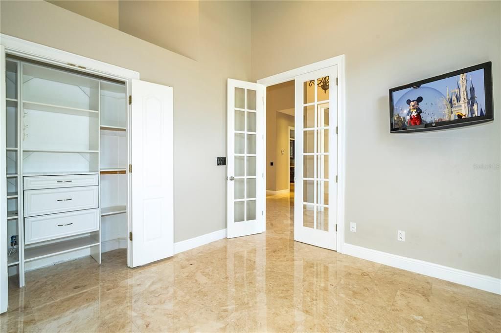 For Sale: $1,220,000 (5 beds, 4 baths, 3603 Square Feet)