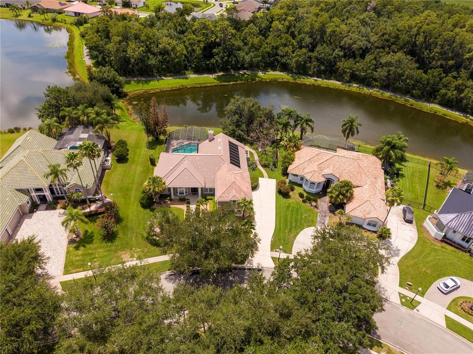 For Sale: $1,220,000 (5 beds, 4 baths, 3603 Square Feet)