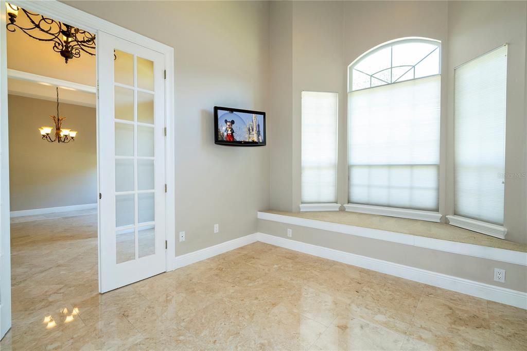 For Sale: $1,220,000 (5 beds, 4 baths, 3603 Square Feet)