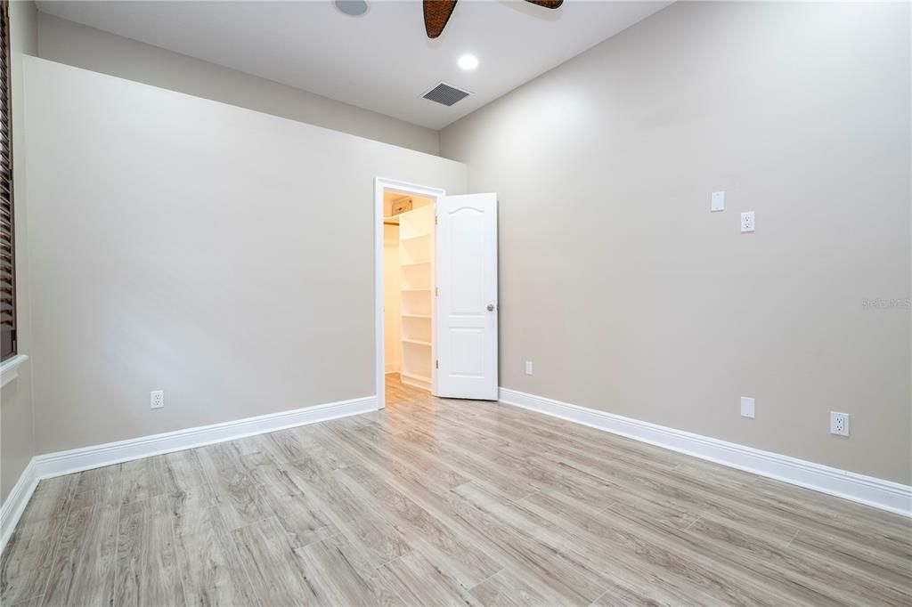 For Sale: $1,220,000 (5 beds, 4 baths, 3603 Square Feet)