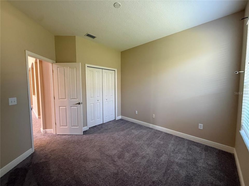 For Rent: $3,150 (5 beds, 3 baths, 3530 Square Feet)
