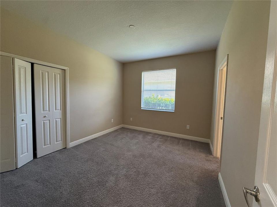 For Rent: $3,150 (5 beds, 3 baths, 3530 Square Feet)