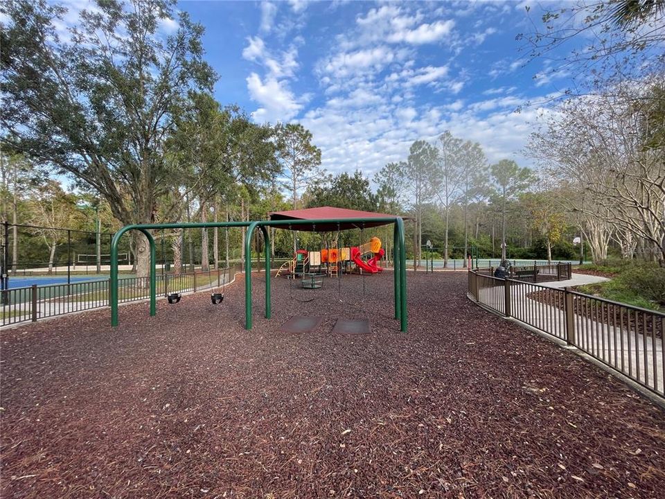 For Rent: $3,150 (5 beds, 3 baths, 3530 Square Feet)