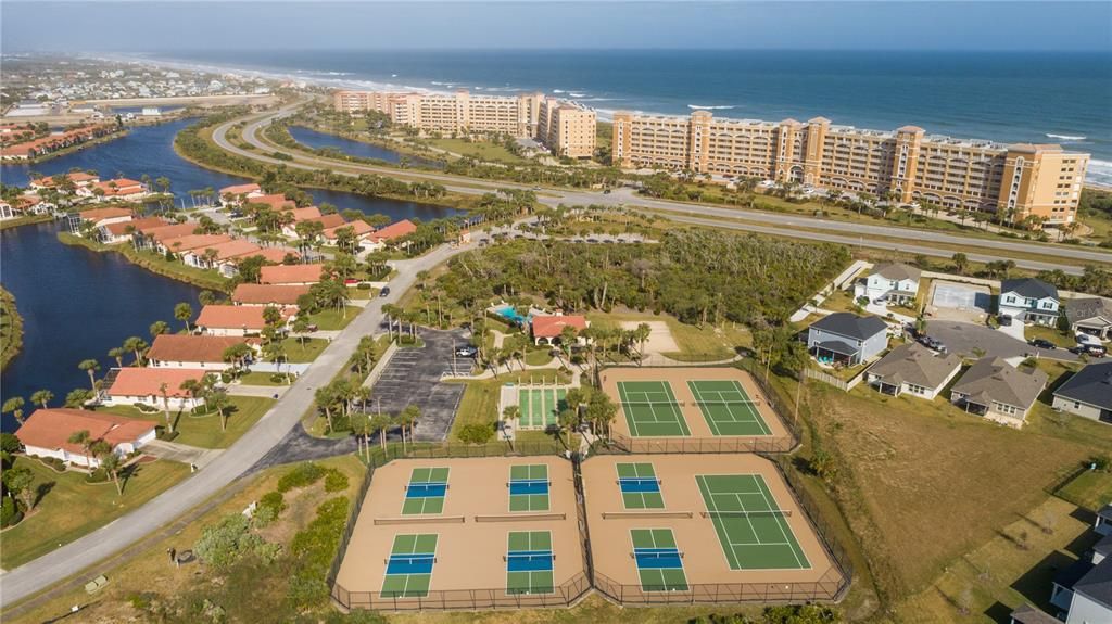 На продажу: $649,000 (2 спален, 2 ванн, 1633 Квадратных фут)