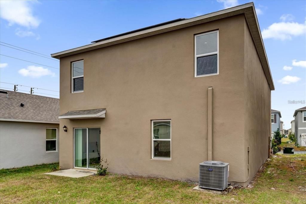 For Rent: $2,400 (5 beds, 3 baths, 2522 Square Feet)