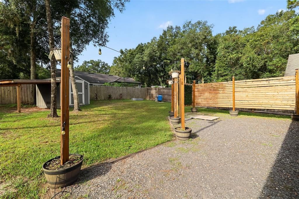 For Sale: $289,999 (2 beds, 2 baths, 1188 Square Feet)