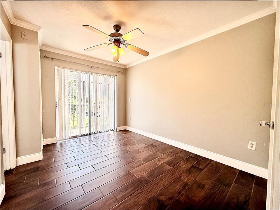 For Rent: $1,175 (1 beds, 1 baths, 496 Square Feet)