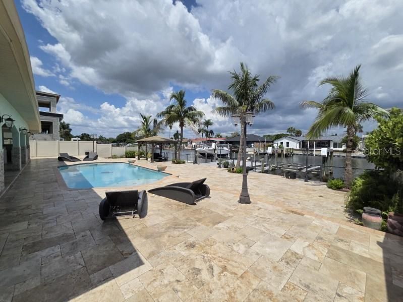 For Rent: $5,350 (3 beds, 2 baths, 2065 Square Feet)