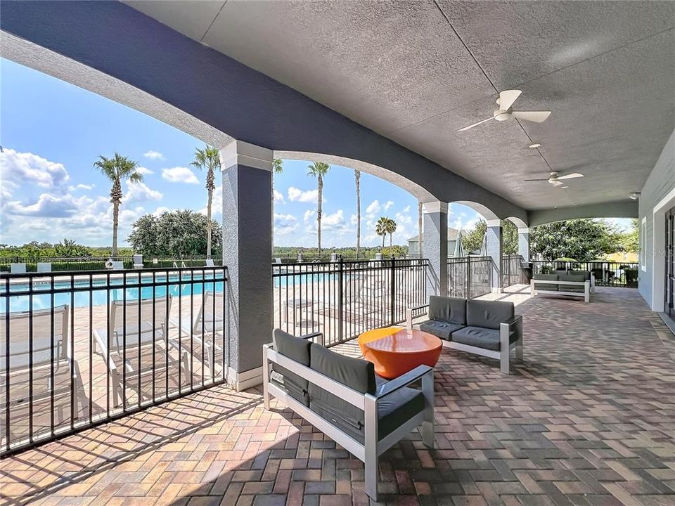 For Sale: $330,000 (3 beds, 2 baths, 1728 Square Feet)