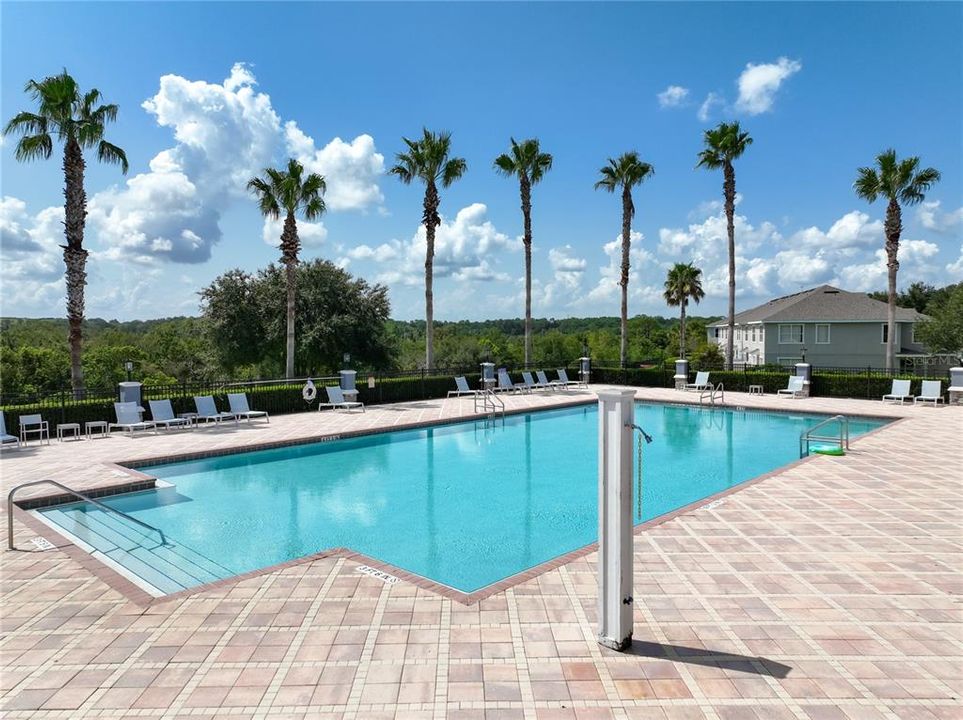 For Sale: $330,000 (3 beds, 2 baths, 1728 Square Feet)
