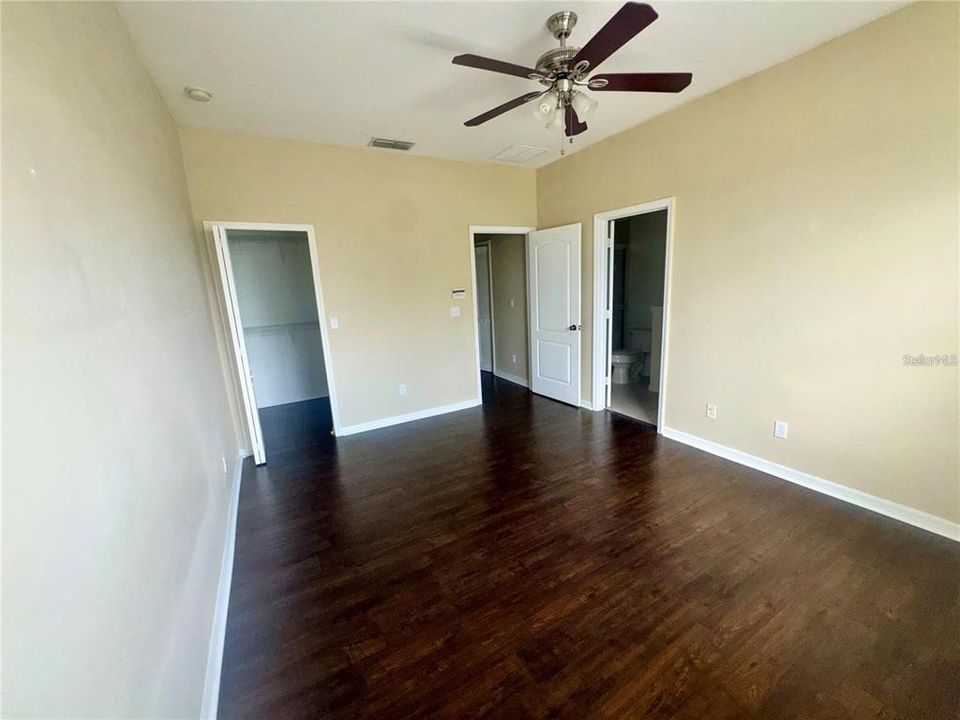 For Rent: $1,995 (2 beds, 2 baths, 1202 Square Feet)
