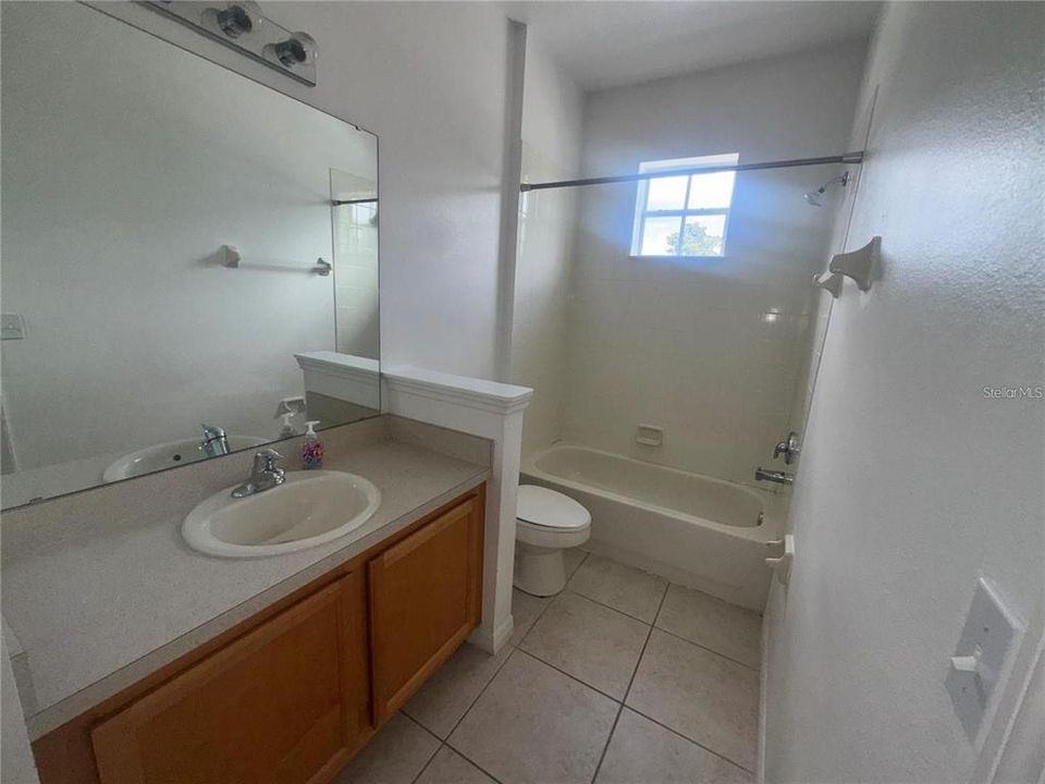 For Rent: $1,995 (2 beds, 2 baths, 1202 Square Feet)